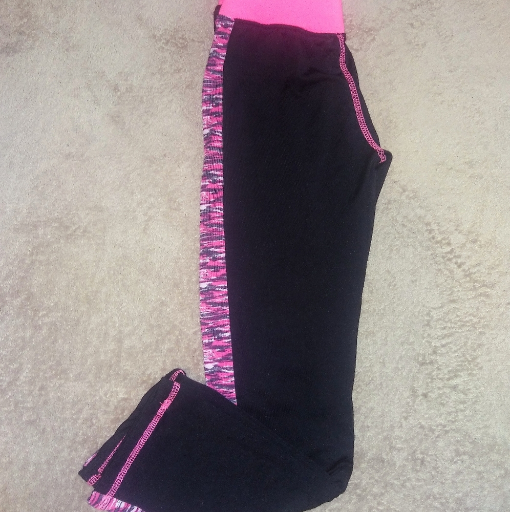 Girls Jogger Pants; BLK/PINK(S)